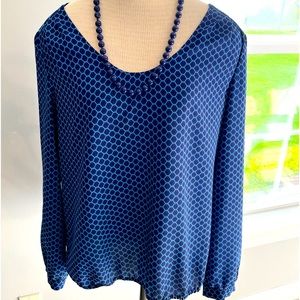 Geometric design lightweight blouse